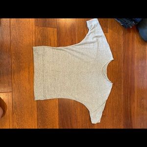 Short sleeve sweater